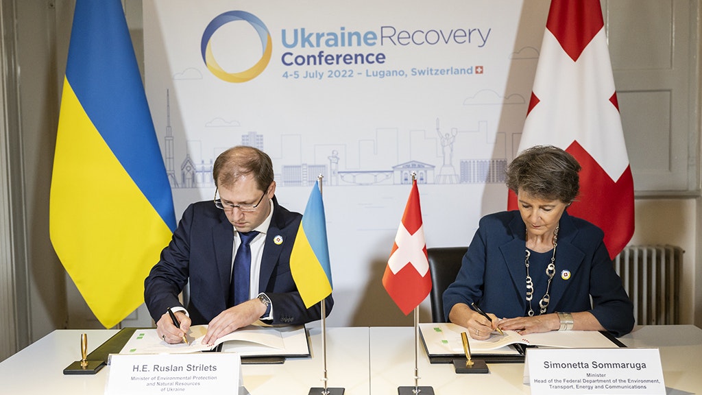 Signature d’un accord sur le climat