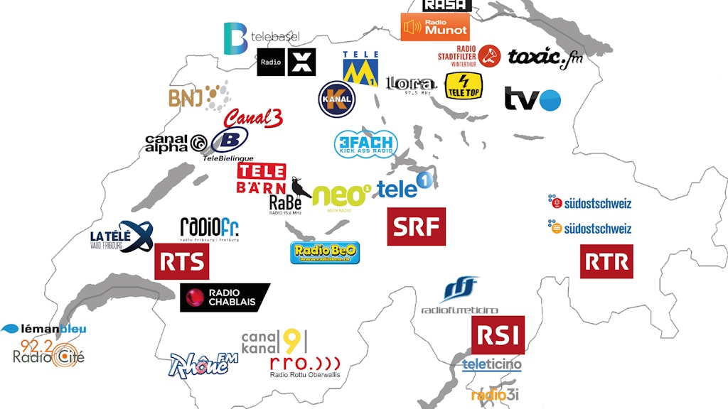 Cartina della Svizzera con loghi della SSR e con loghi delle radio locali e televisioni regionali che beneficiano di proventi del canone