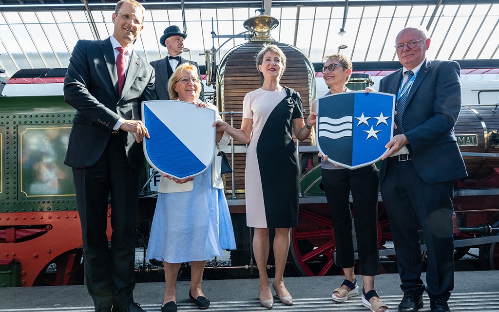 Wappenübergabe im Bahnhof Zürich