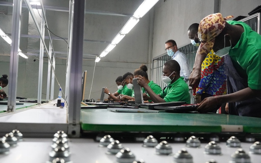 Démontage de déchets électroniques
