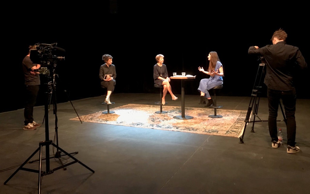 La présidente de la Confédération Simonetta Sommaruga et l’autrice Simone Lappert