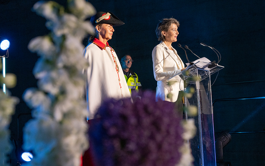 La conseillère fédérale Simonetta Sommaruga prononce un discours lors de la cérémonie d’inauguration.