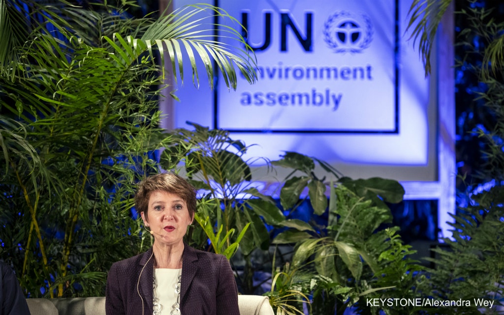 La conseillère fédérale Simonetta Sommaruga ouvre le dialogue avec les hauts responsables des Nations Unies en prononçant un discours sur les objectifs de la politique environnementale.