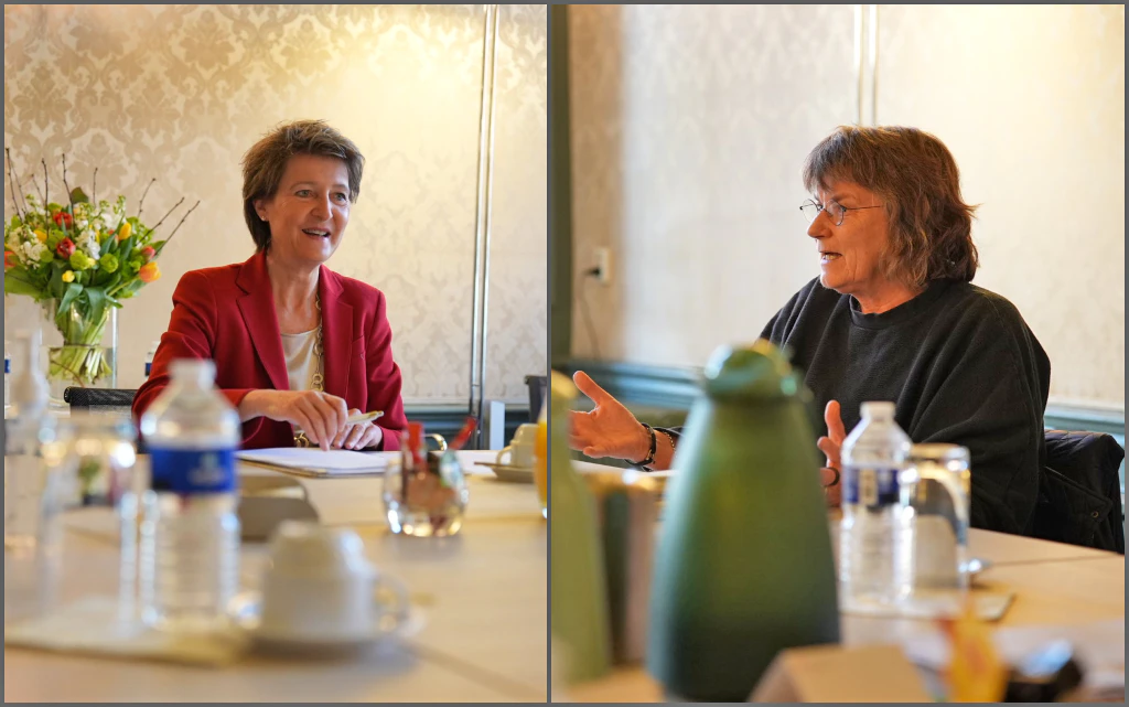 La consigliera federale Simonetta Sommaruga e Coby van der Linde, direttrice del Clingendael International Energy Program