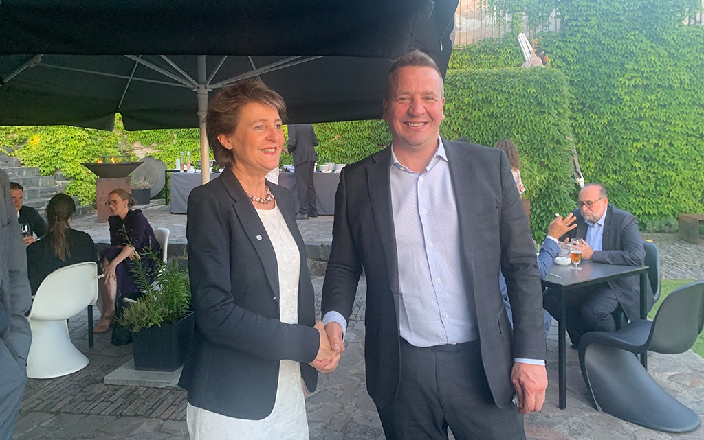 Simonetta Sommaruga e Gudlaugur Thór Thórdarson, ministro islandese dell'Ambiente