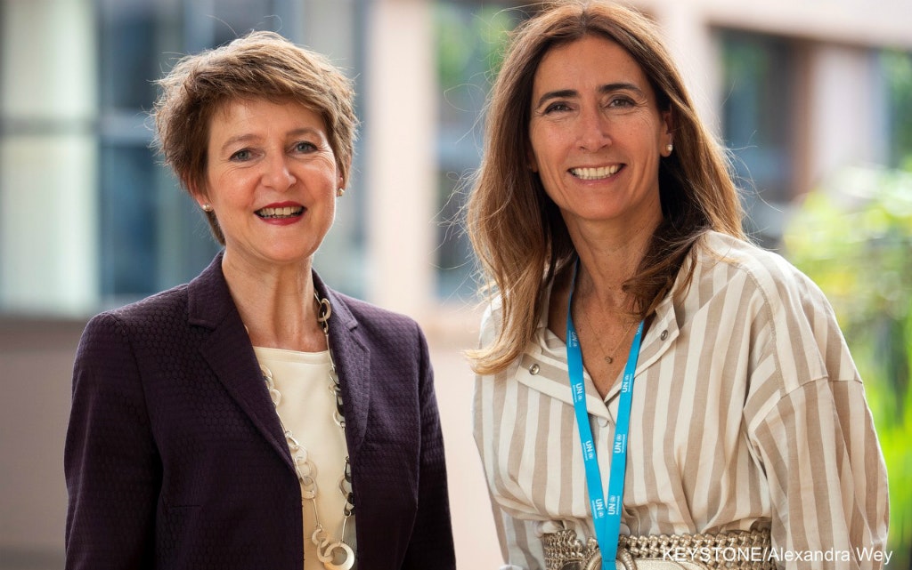 La consigliera federale Simonetta Sommaruga con la ministra dell’ambiente cilena Maria Carolina Schmidt Zaldivar 