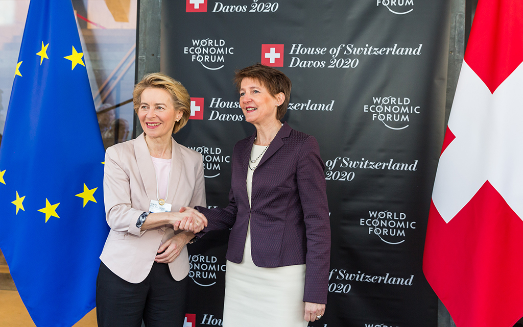 La presidente della Confederazione Simonetta Sommaruga e la Presidente della Commissione europea Ursula von der Leyen